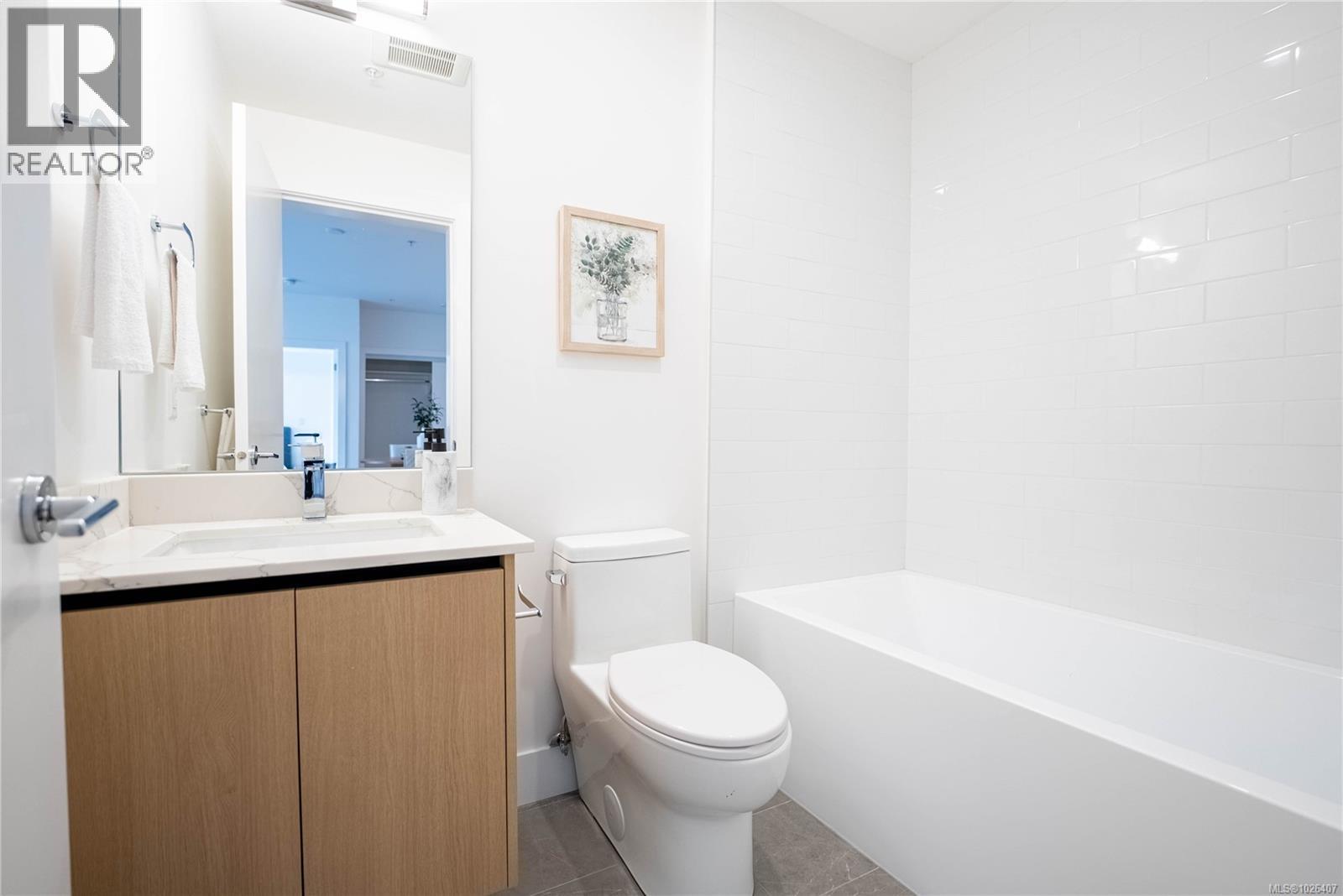 202 258 Helmcken Road, View Royal