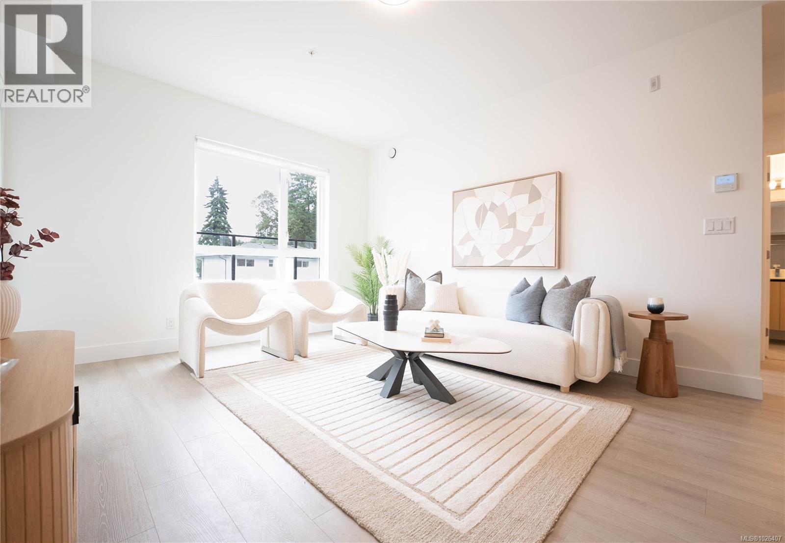 202 258 Helmcken Road, View Royal