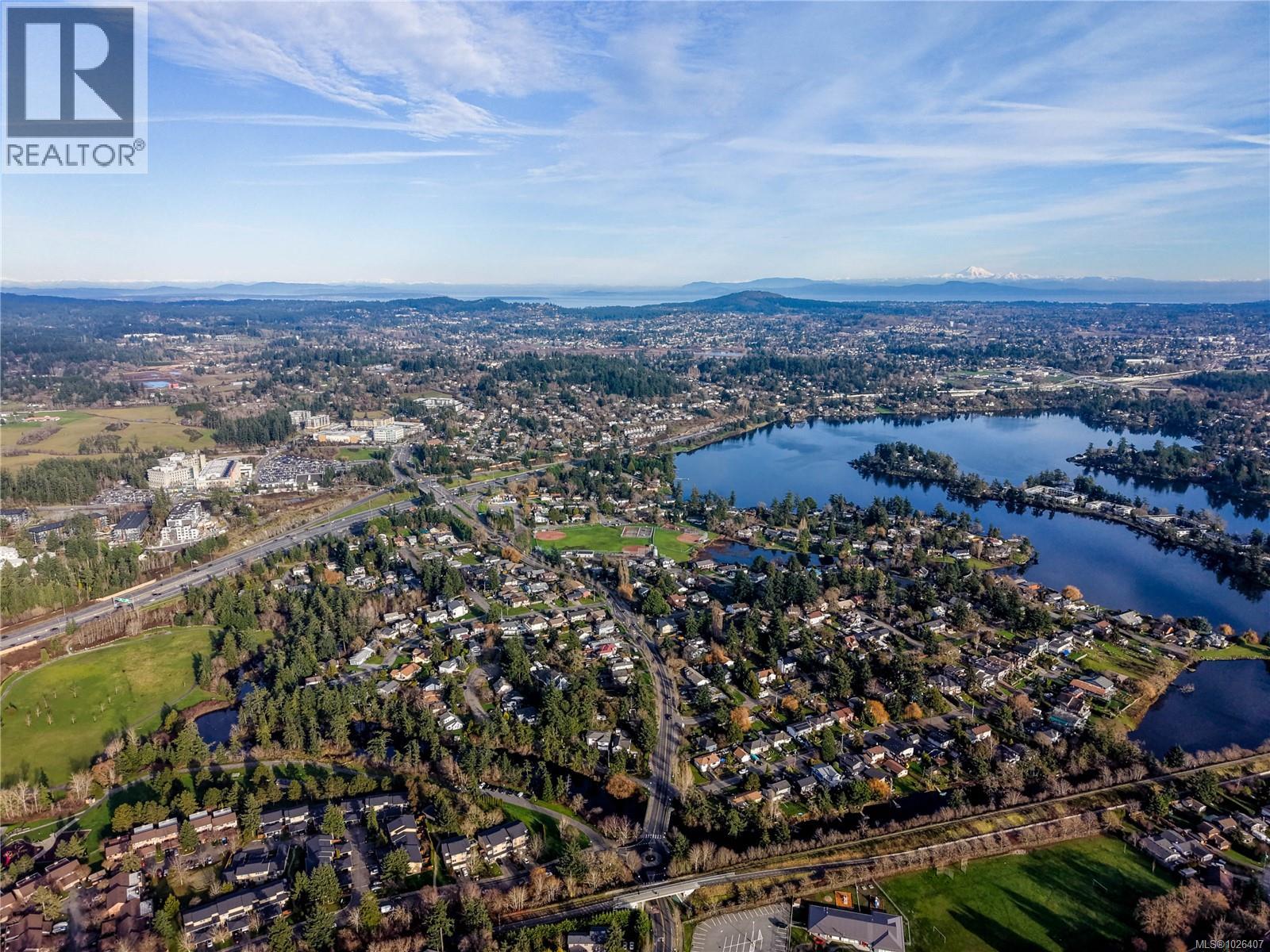 202 258 Helmcken Road, View Royal