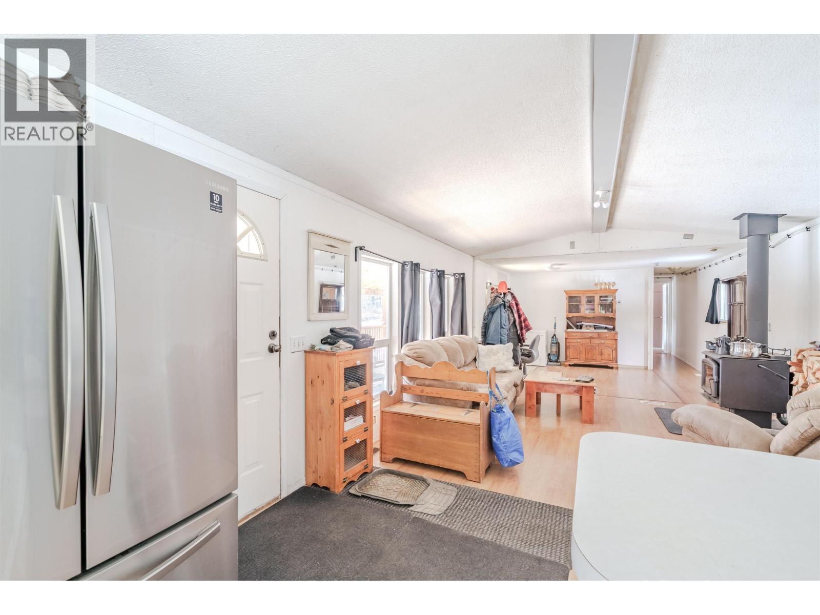 6293 HILLSIDE DRIVE - 8