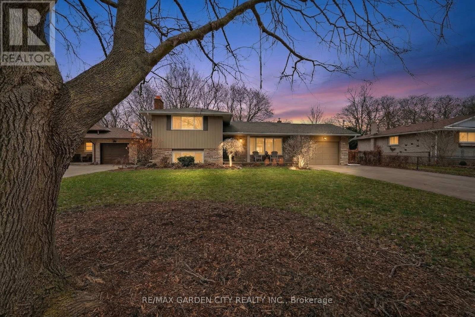 77 PRINCE CHARLES DRIVE