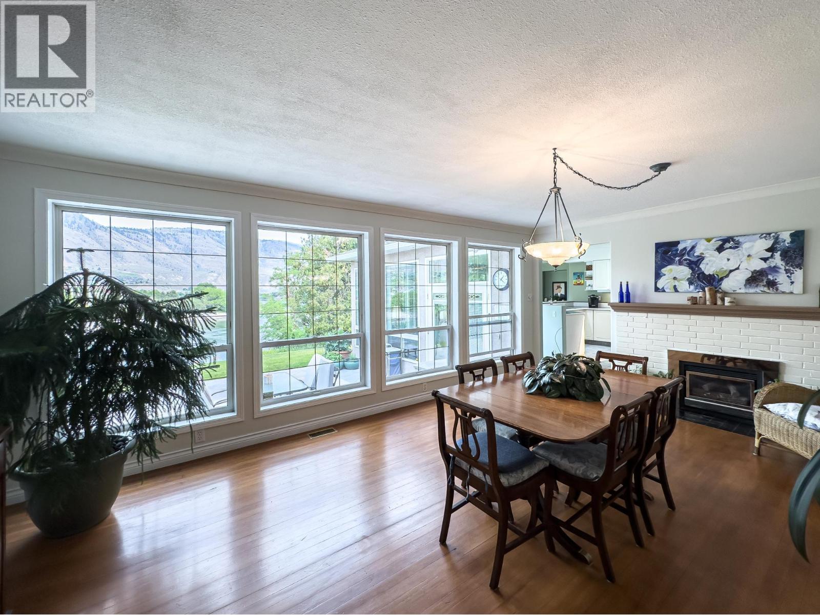 1590 LORNE Street E, Kamloops