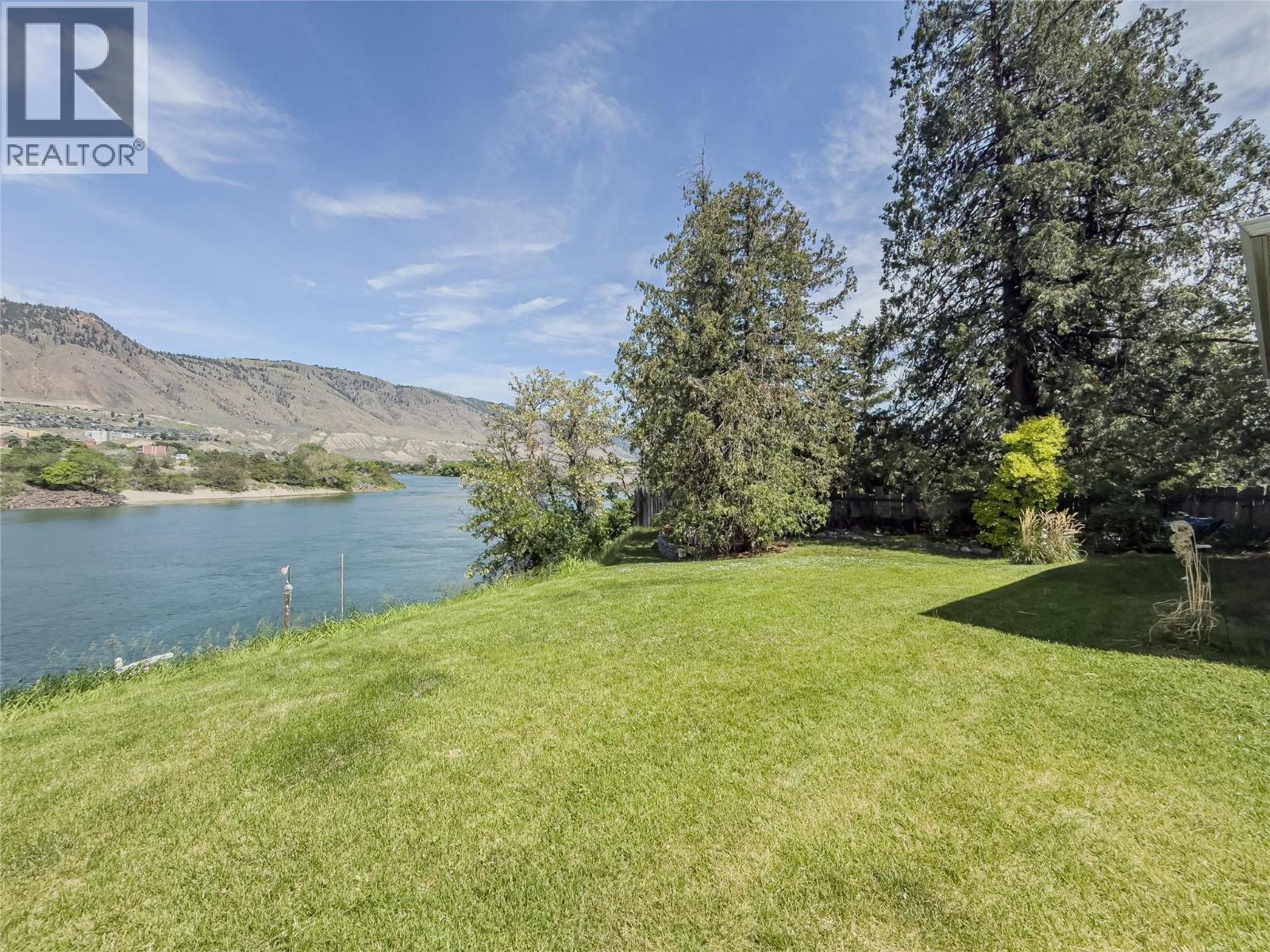 1590 LORNE Street E, Kamloops