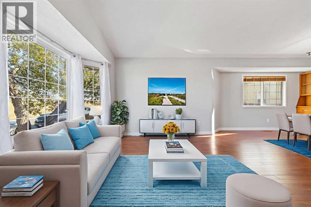 Single Family House for Sale in  Whitworth Way NE Whitehorn Calgary 