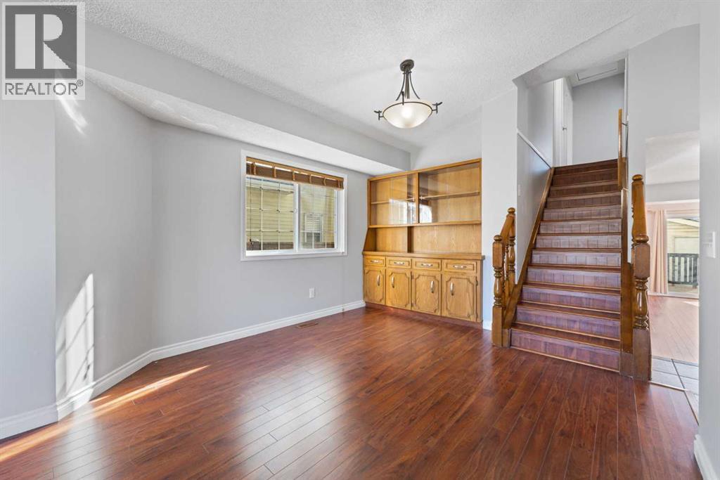 Single Family House for Sale in  Whitworth Way NE Whitehorn Calgary 