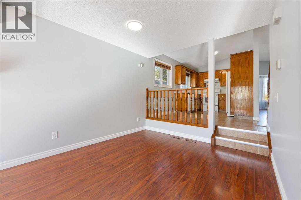 Single Family House for Sale in  Whitworth Way NE Whitehorn Calgary 