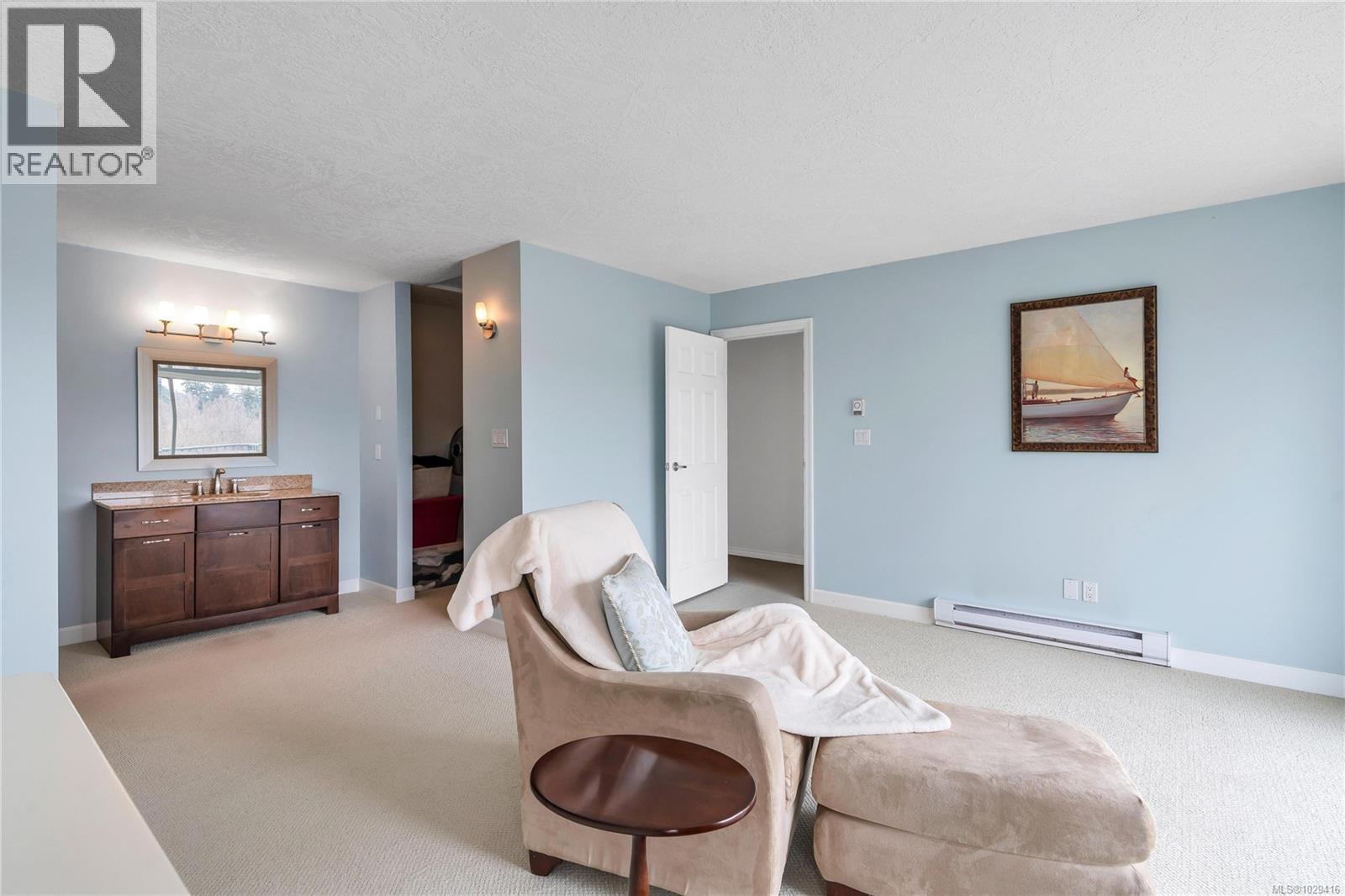4220 Blenkinsop Rd - 43