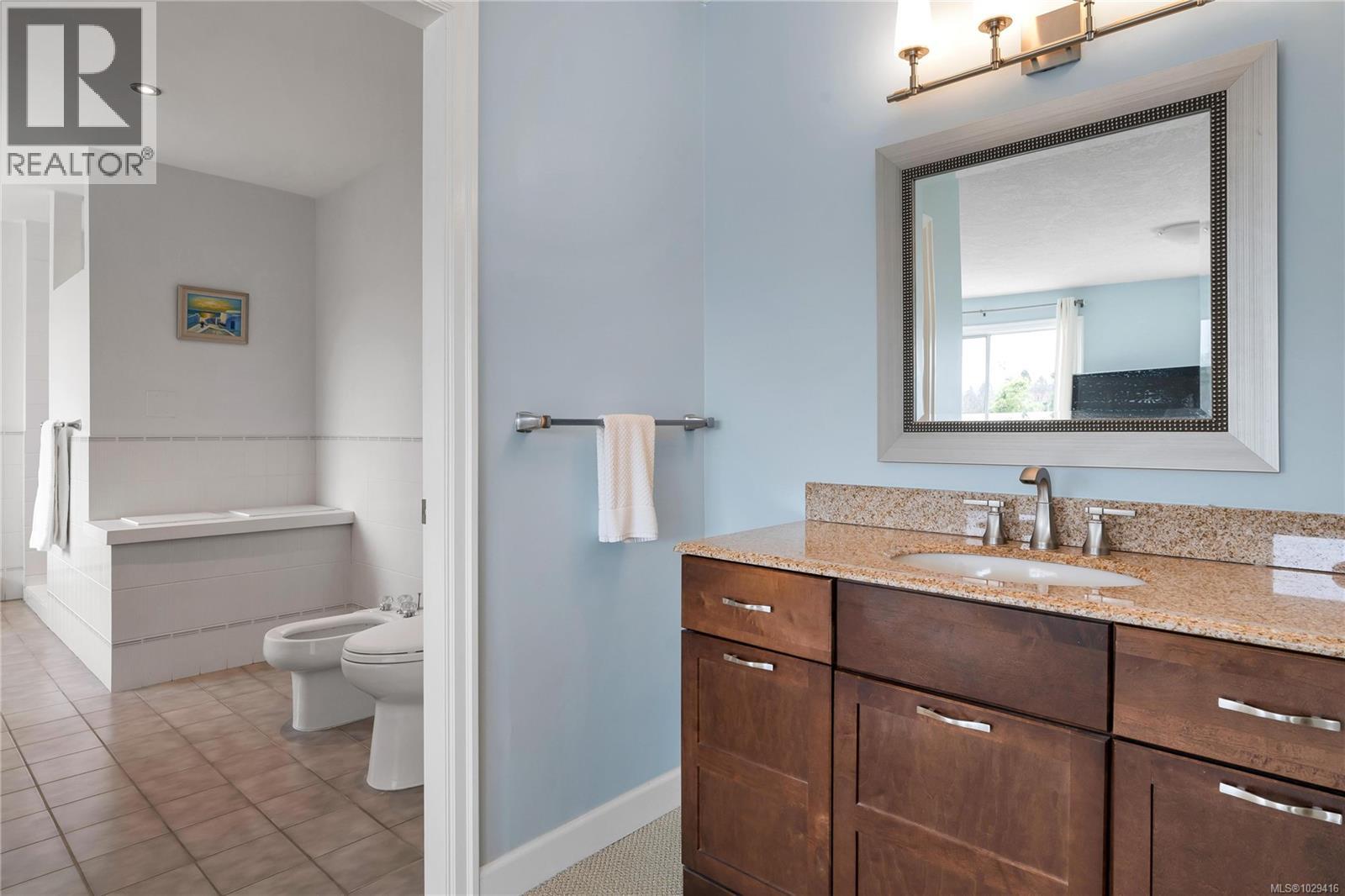 4220 Blenkinsop Rd - 41