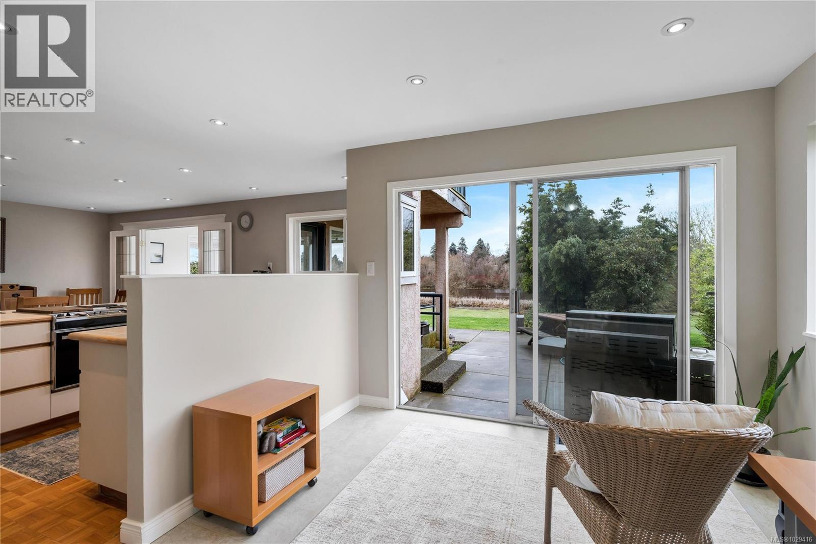4220 Blenkinsop Rd - 26