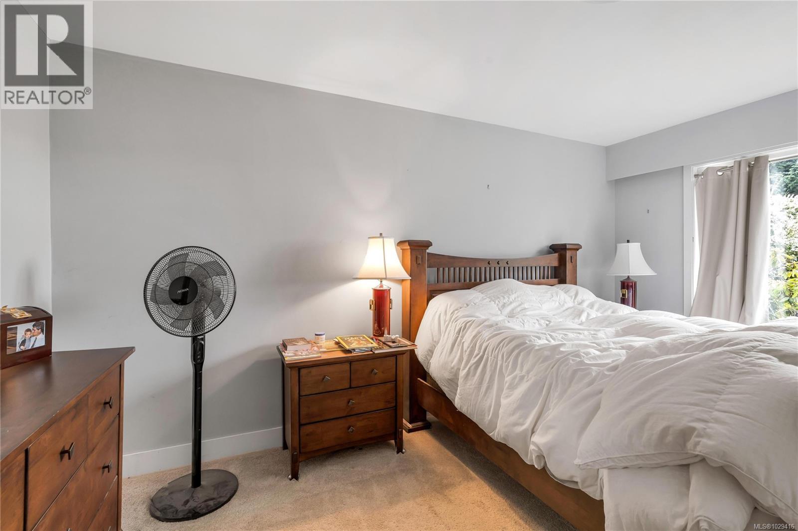 4220 Blenkinsop Rd - 33