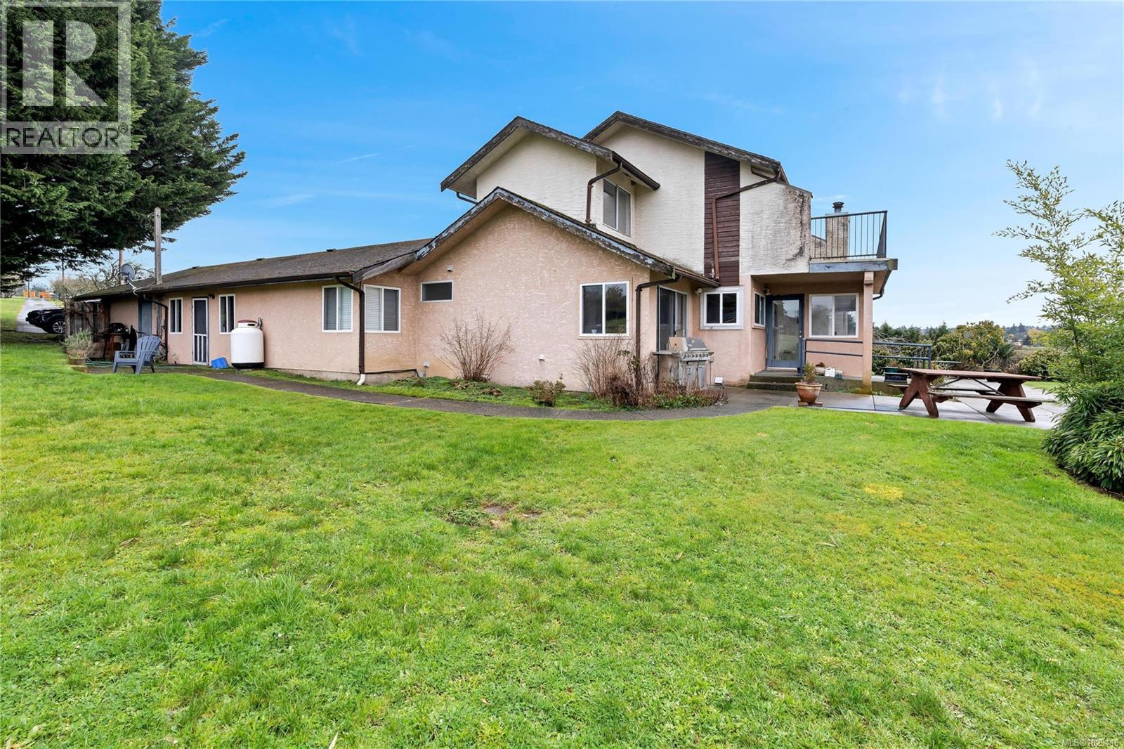 4220 Blenkinsop Rd - 56