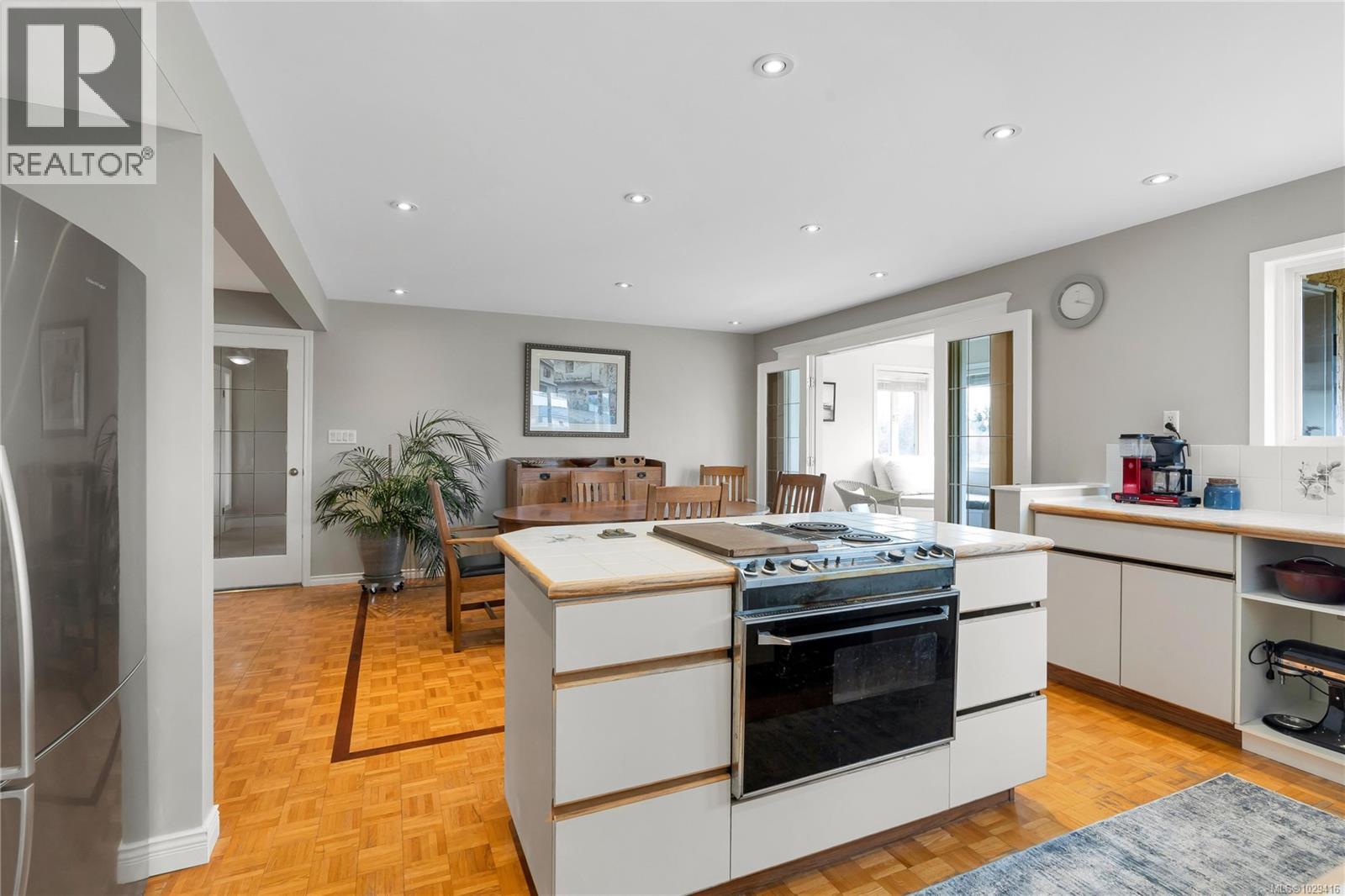 4220 Blenkinsop Rd - 23