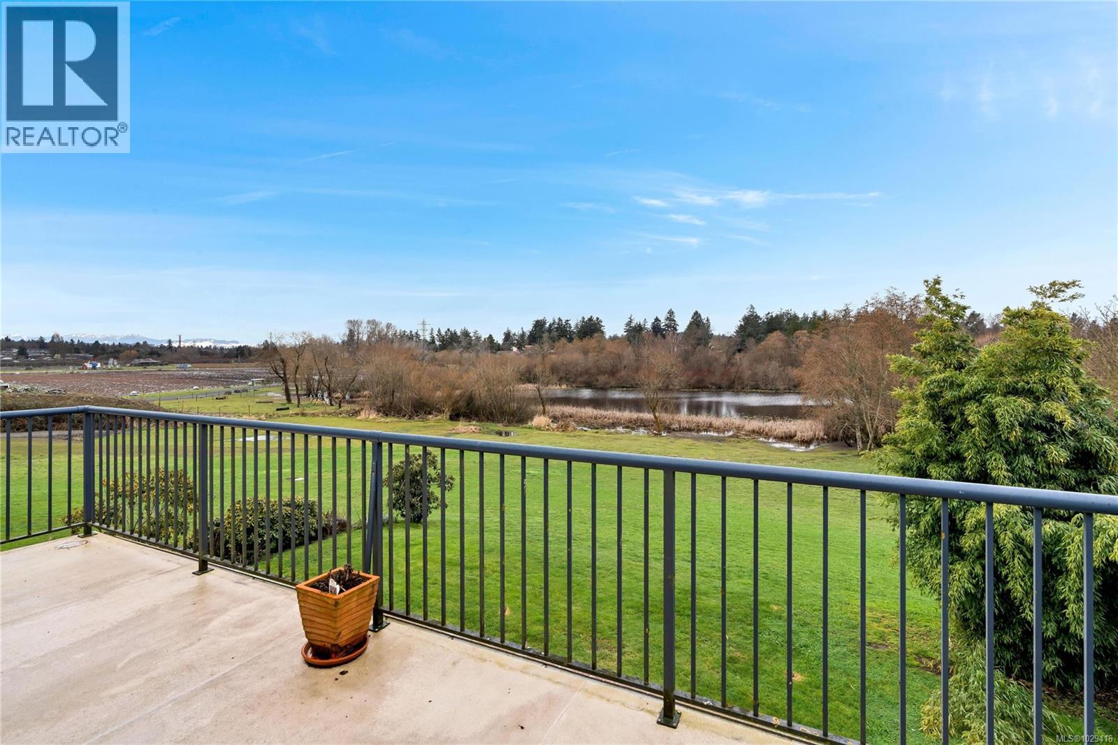 4220 Blenkinsop Rd - 44