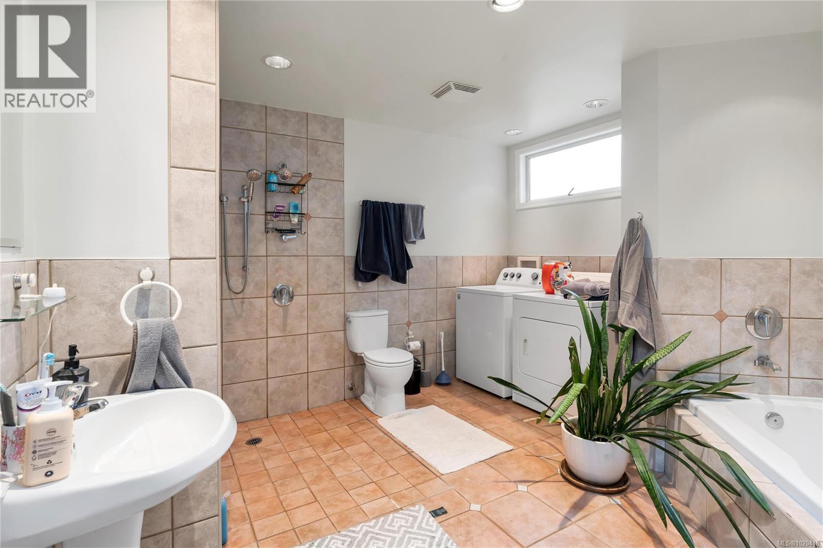 4220 Blenkinsop Rd - 63