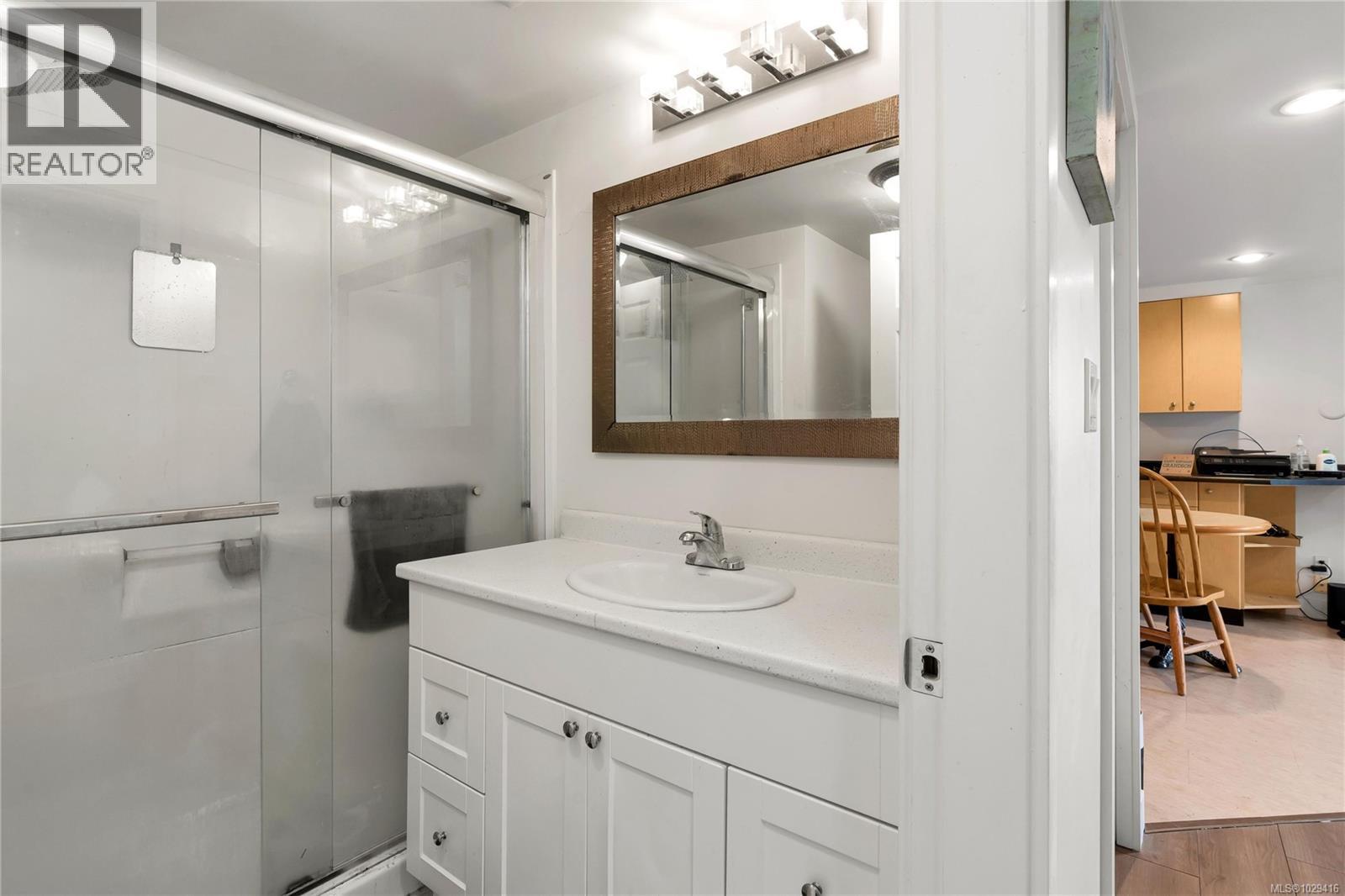 4220 Blenkinsop Rd - 54