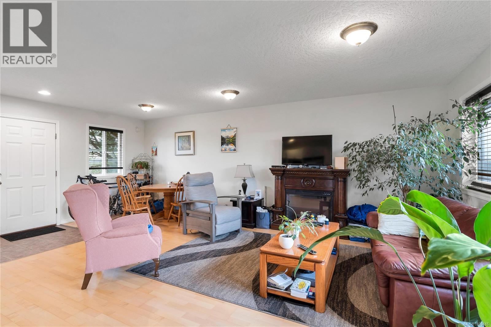 4220 Blenkinsop Rd - 60
