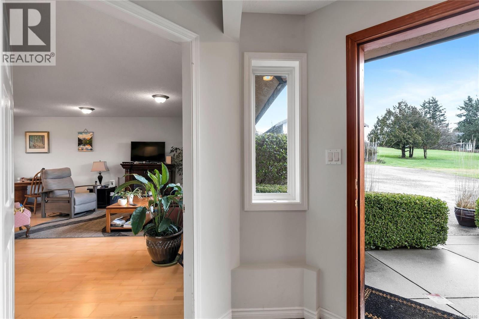 4220 Blenkinsop Rd - 58