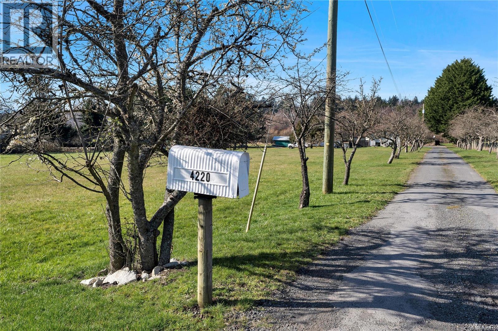 4220 BLENKINSOP RD - 70