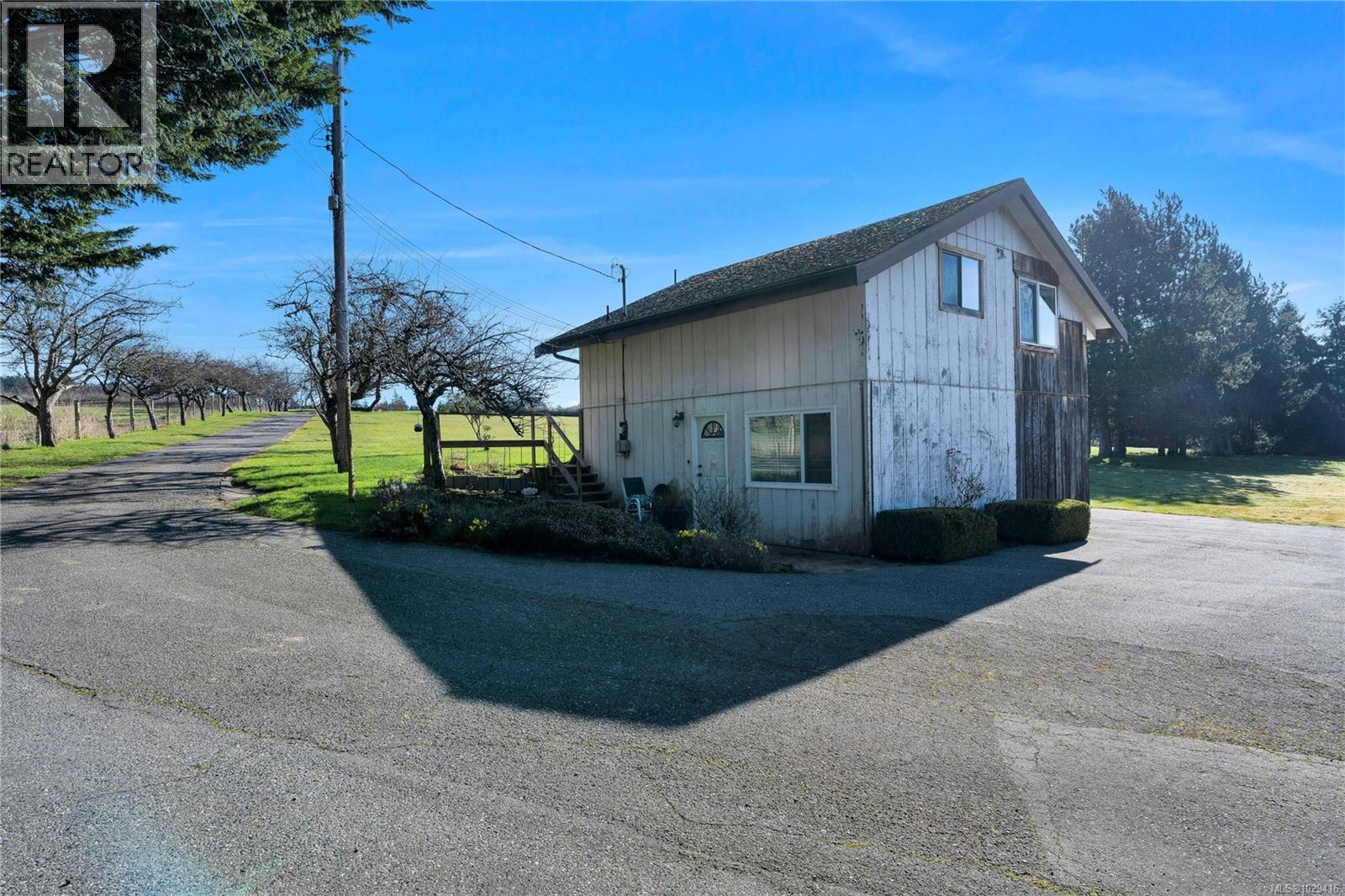 4220 BLENKINSOP RD - 69