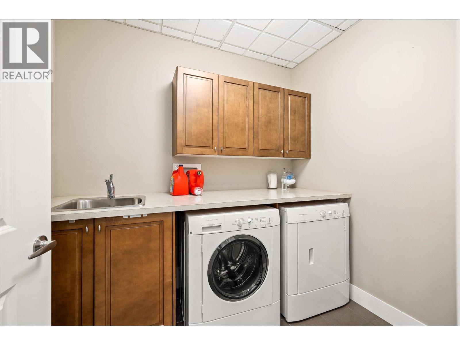 580 Sarsons Road Unit# 403, Kelowna