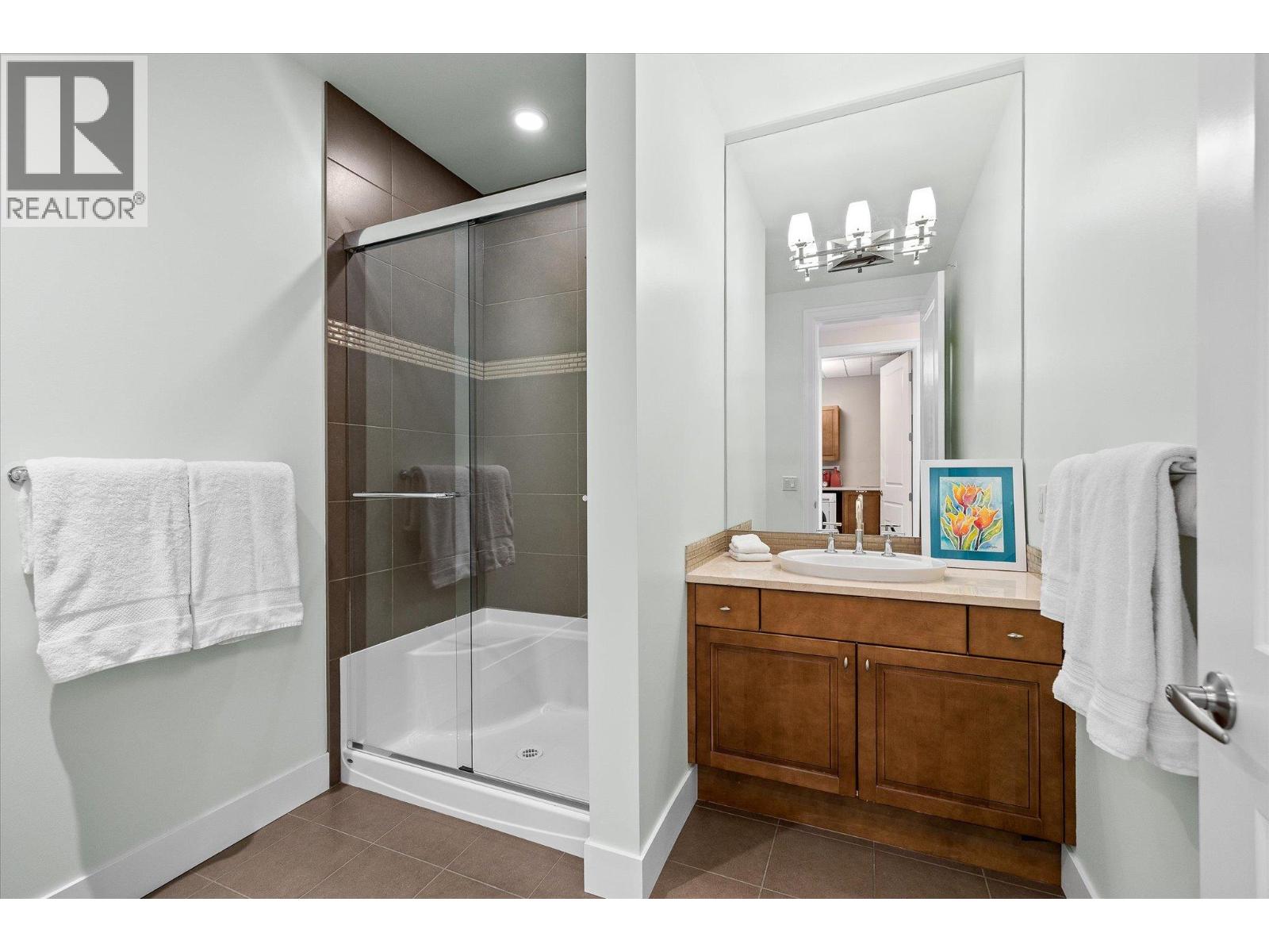 580 Sarsons Road Unit# 403, Kelowna