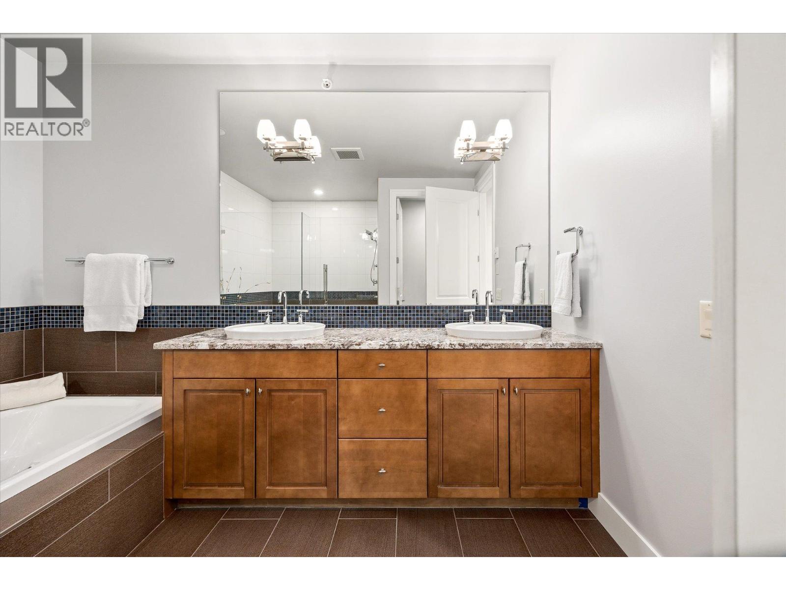 580 Sarsons Road Unit# 403, Kelowna