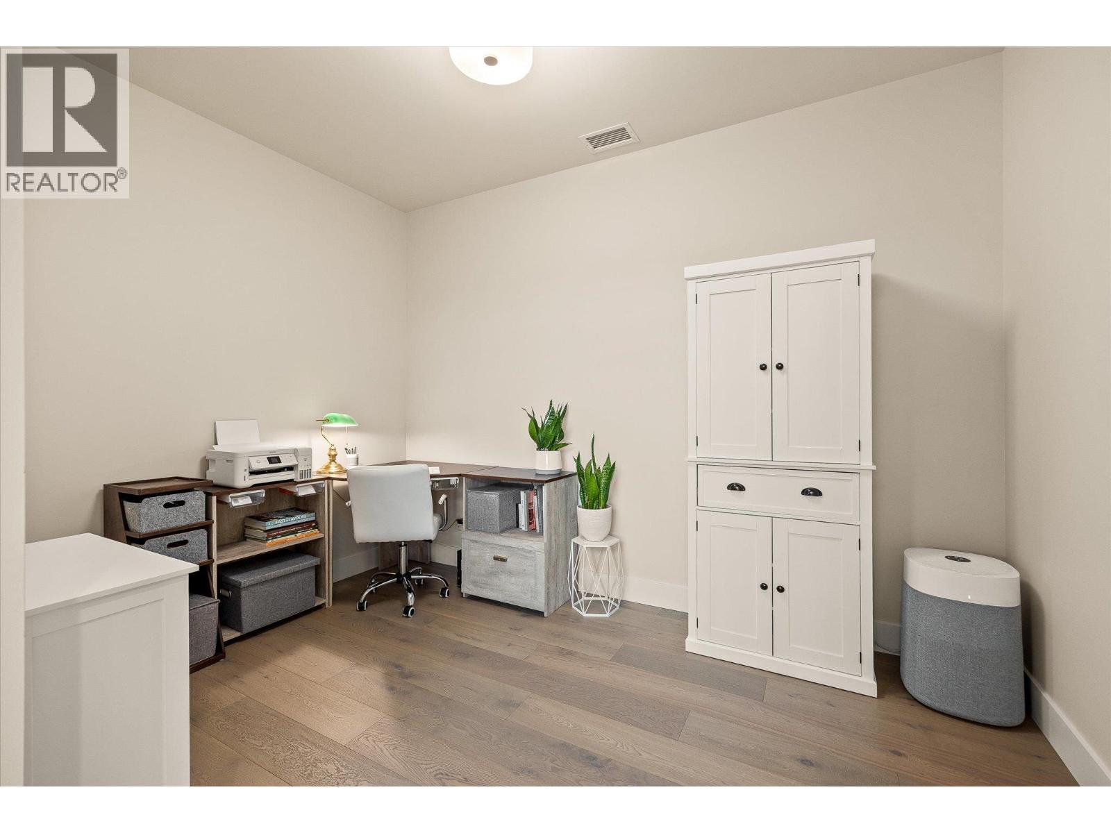 580 Sarsons Road Unit# 403, Kelowna