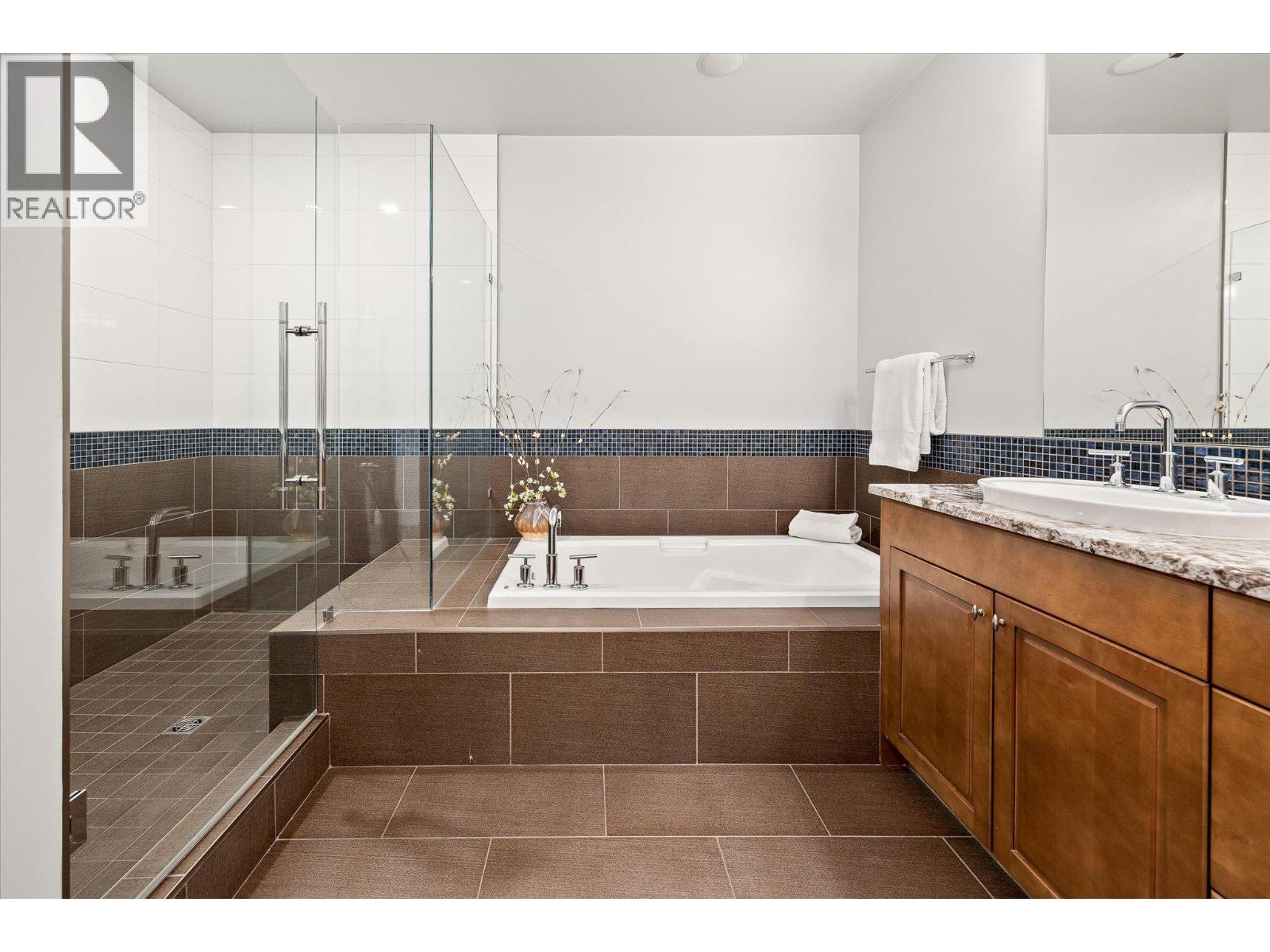 580 Sarsons Road Unit# 403, Kelowna