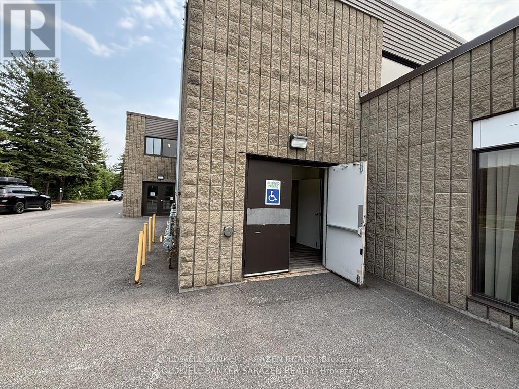 Double door access at rear of the unit
