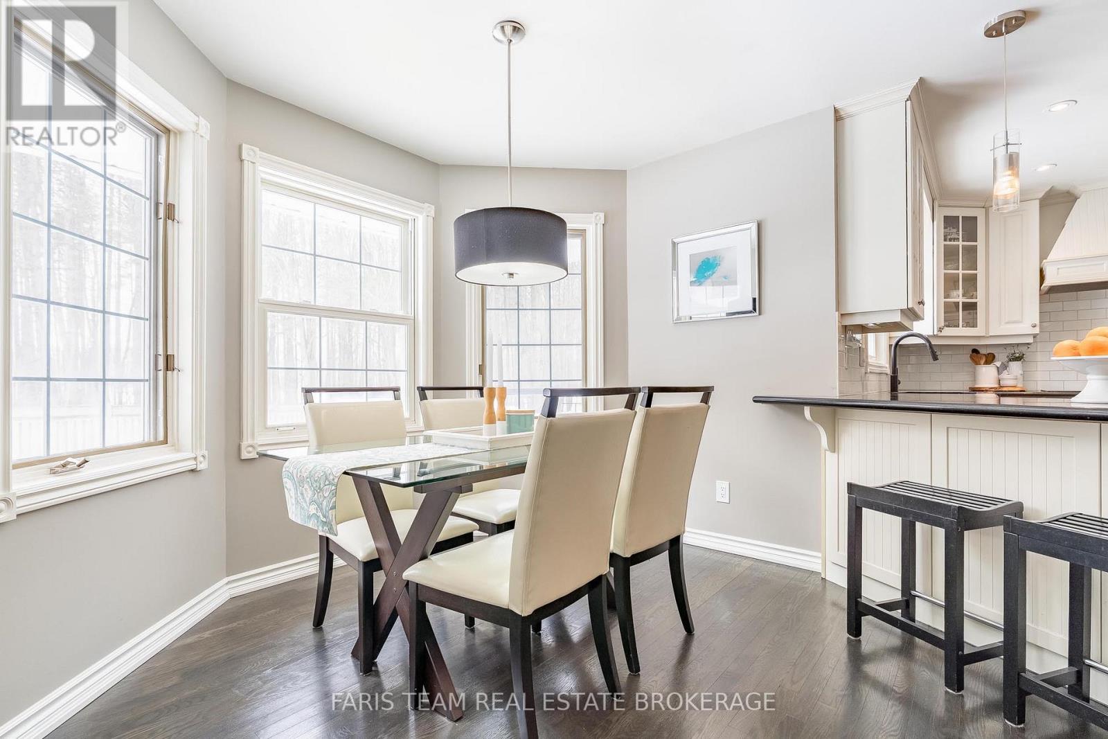 5 BAILEY CRESCENT - 10