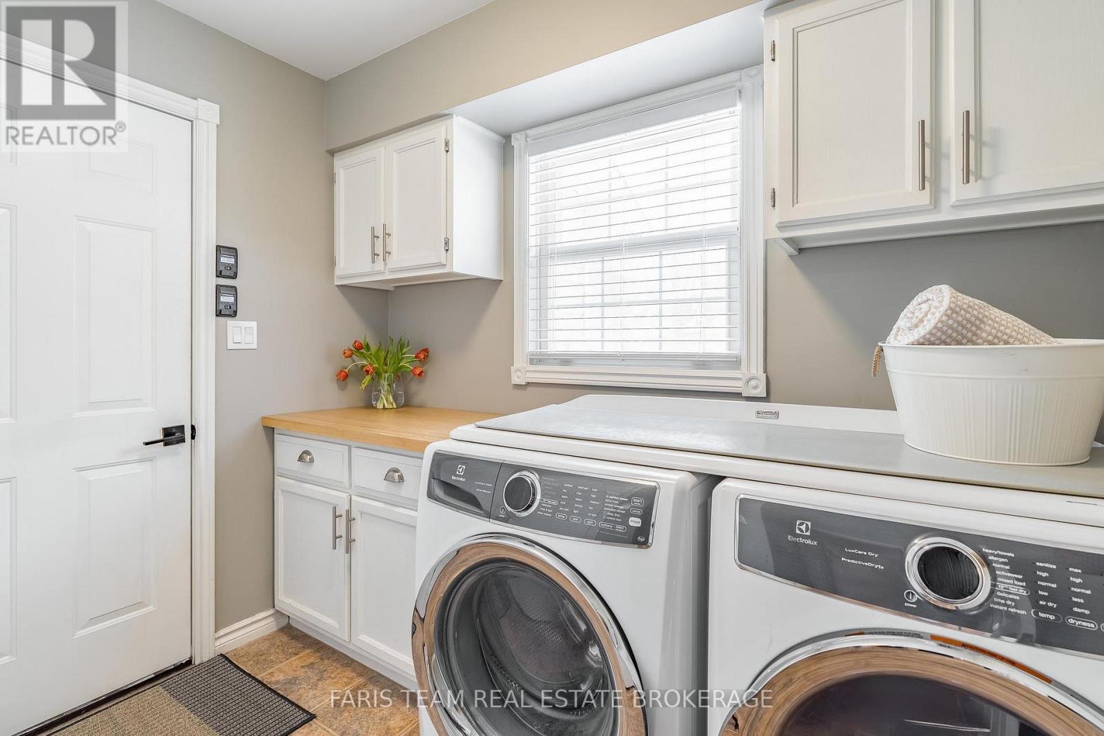 5 BAILEY CRESCENT - 19
