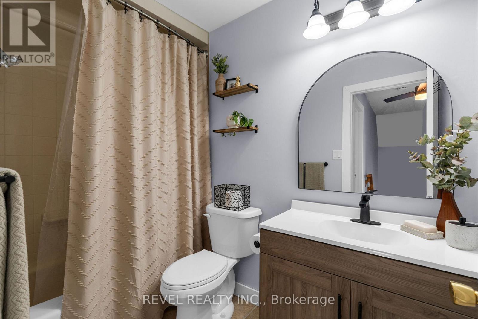 23 OREN BOULEVARD,Barrie (Sunnidale),,