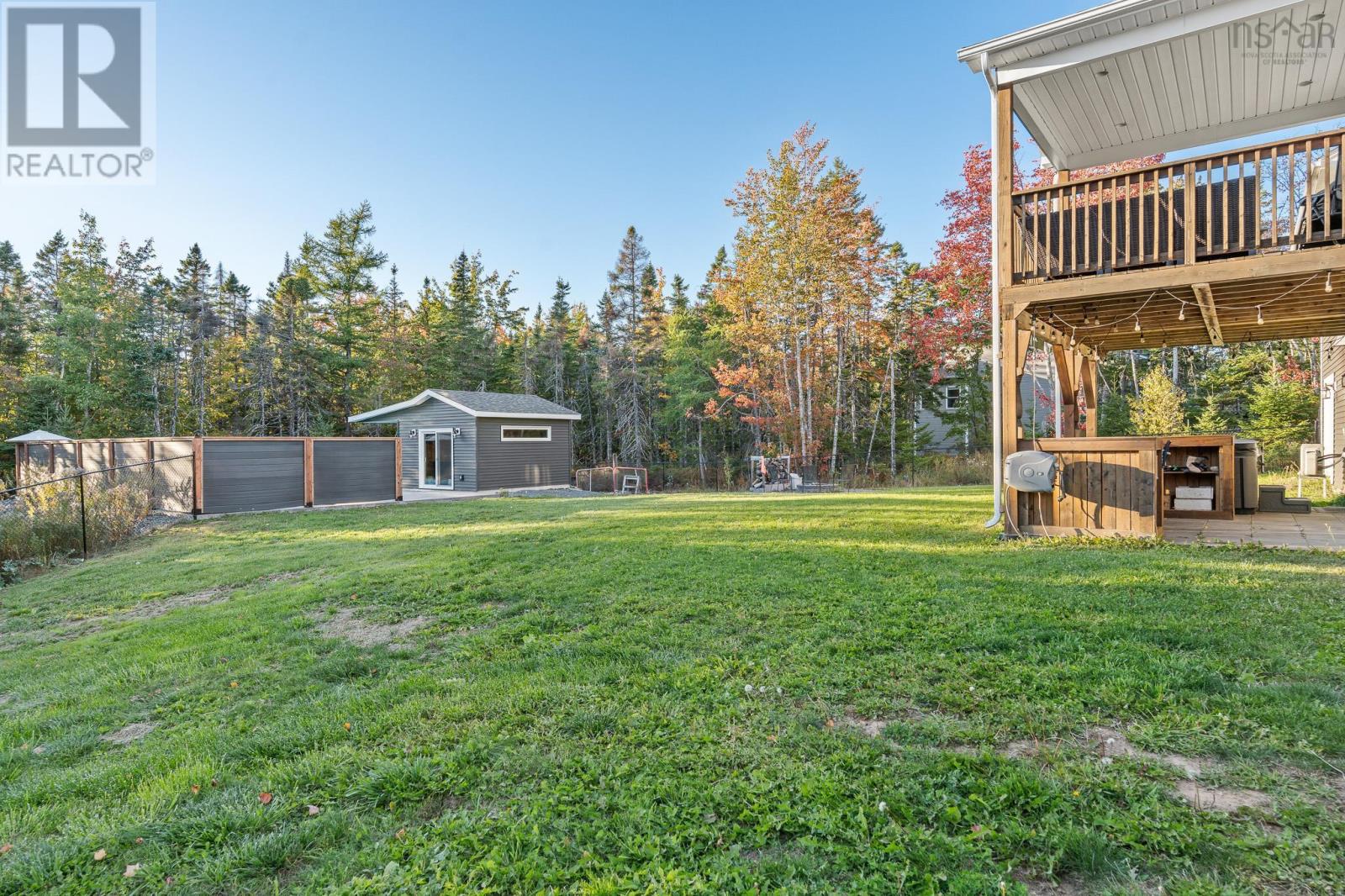 Property 39 of 41 of 196 Confederation Avenue