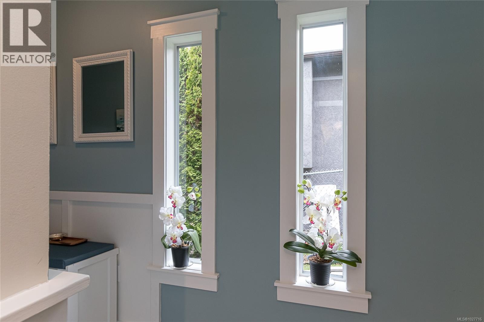 1051 CHESTERFIELD RD - 25