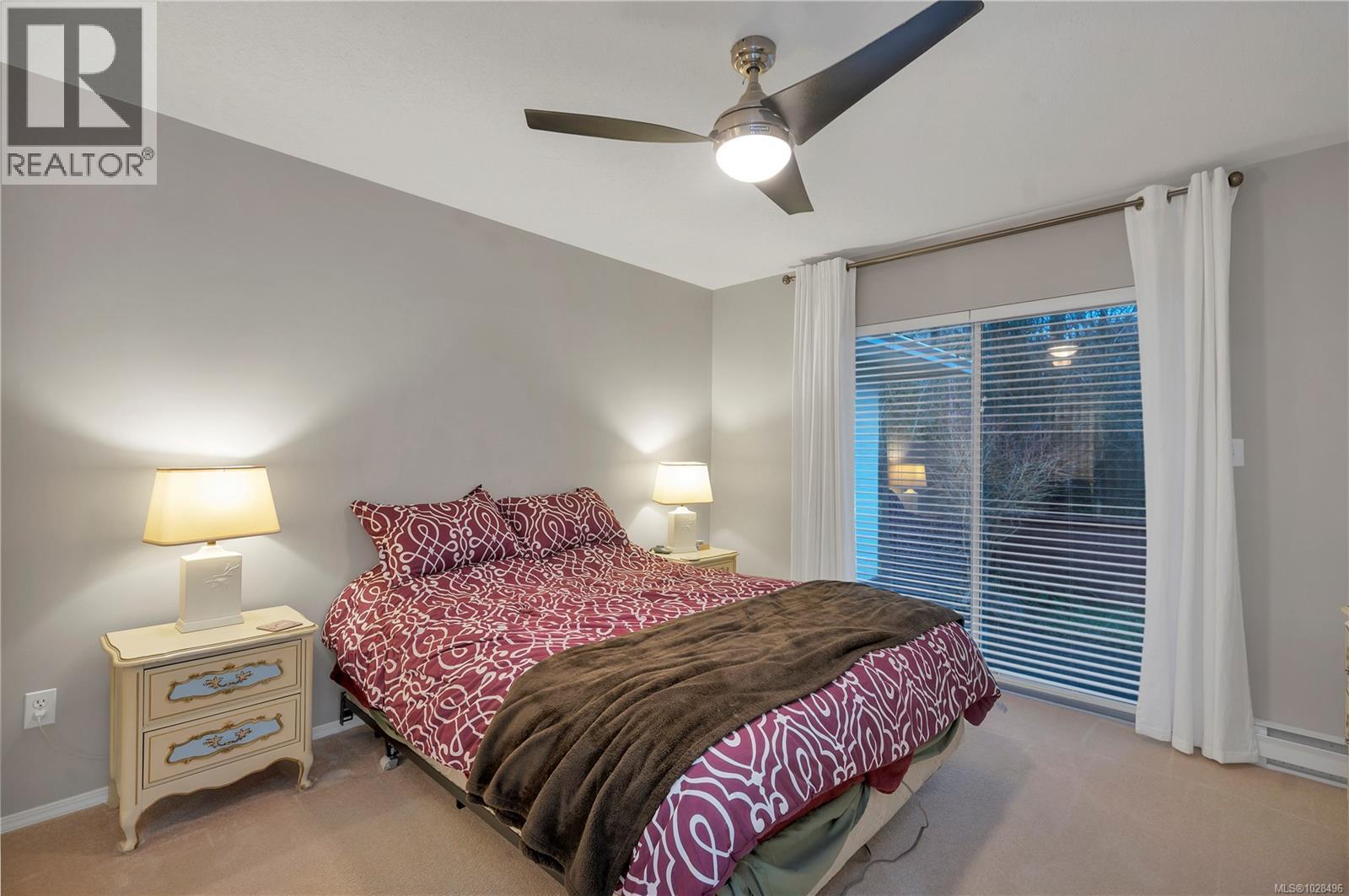 #15 605 ROCKLAND RD - 19