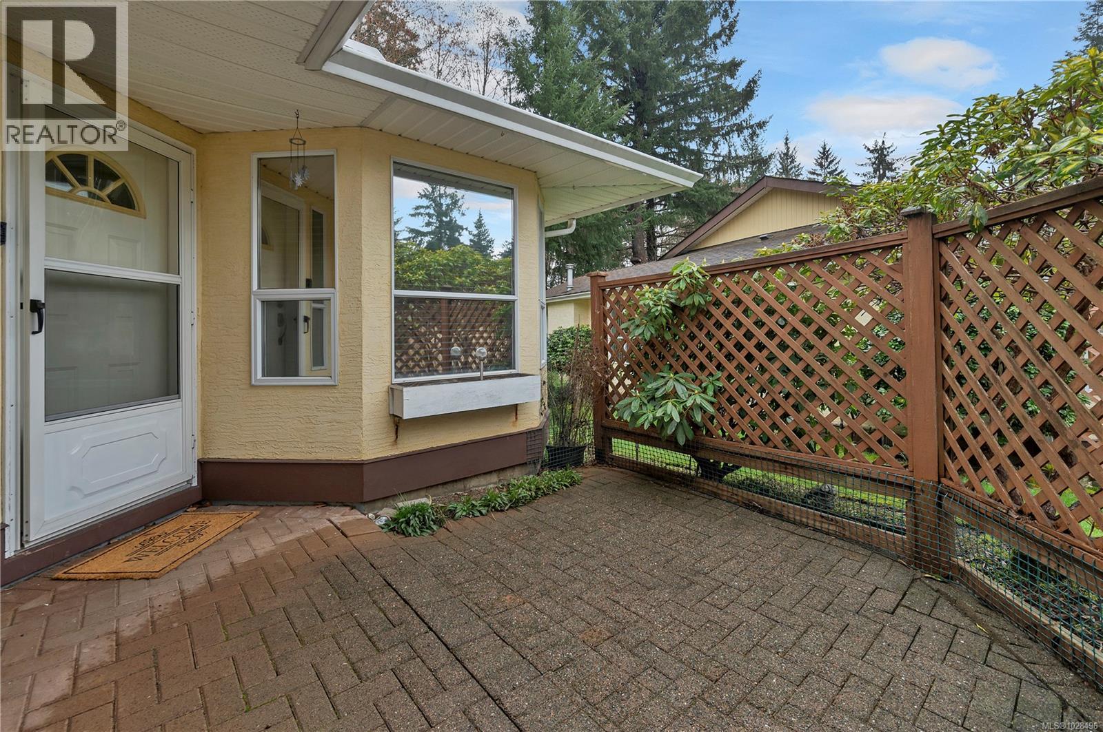 #15 605 ROCKLAND RD - 29