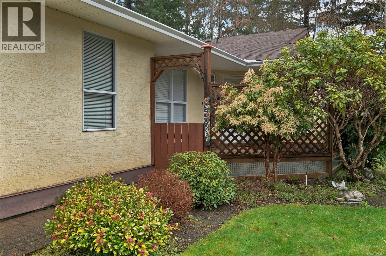 #15 605 ROCKLAND RD - Image 3