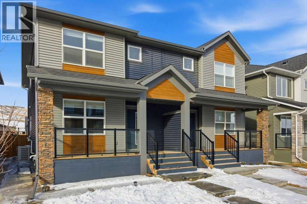 Single Family House for Sale in  Wolf Creek Way SE Wolf Willow Calgary 