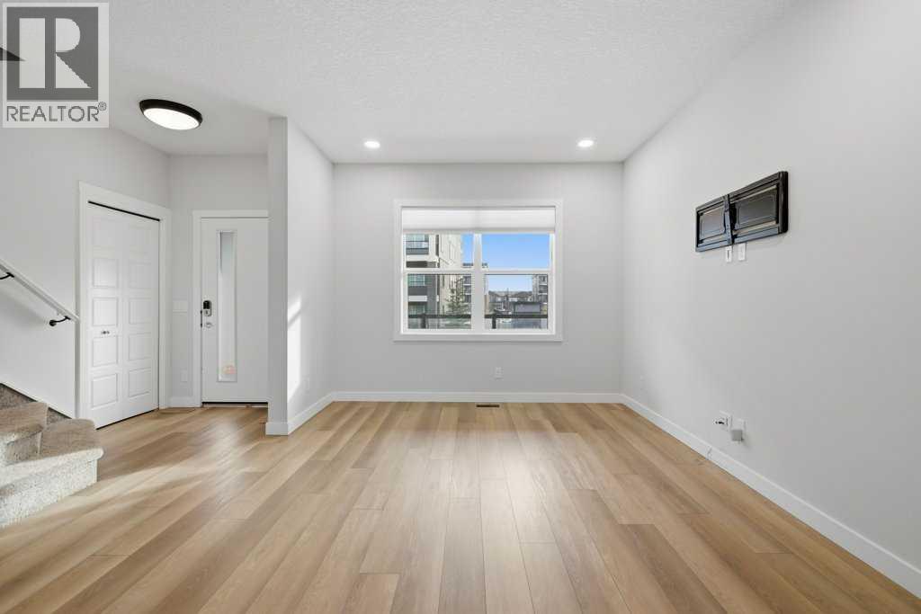 Single Family House for Sale in  Wolf Creek Way SE Wolf Willow Calgary 