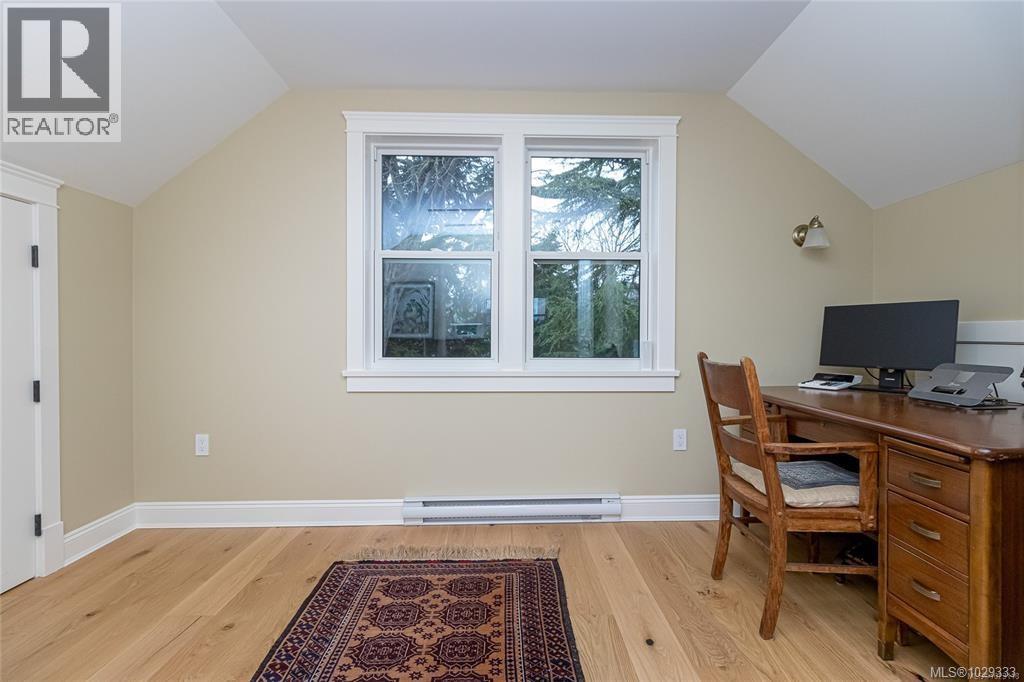 2614 AVEBURY AVE - 30