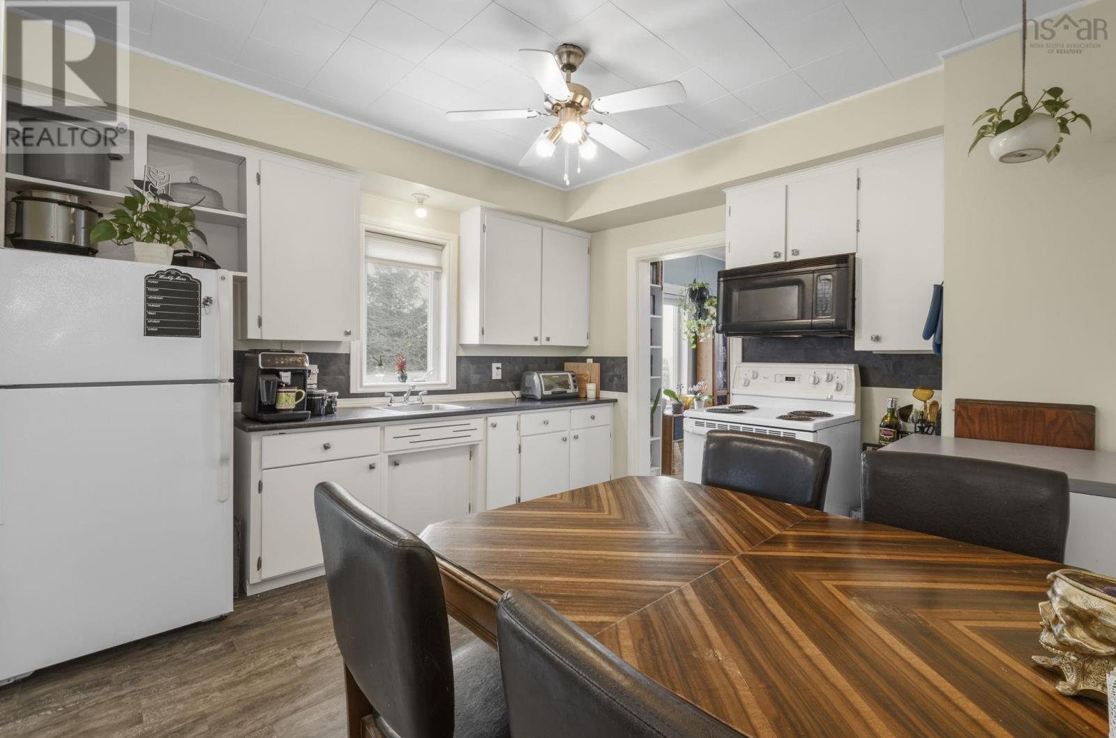 Property 5 of 24 of 20 Novawood Drive