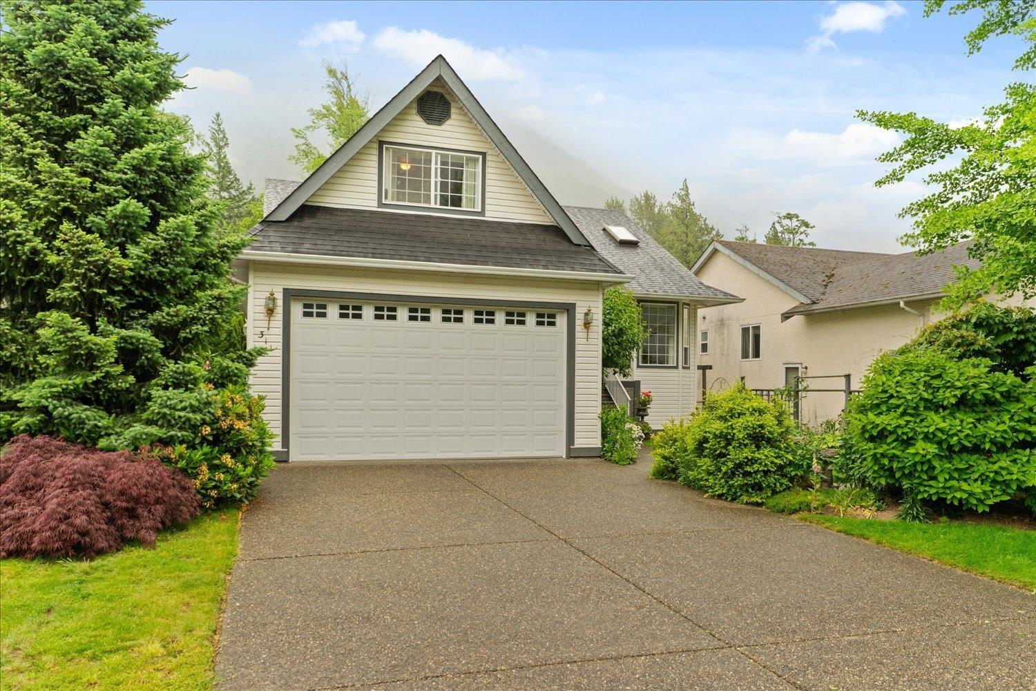 311 MIAMI RIVER DRIVE, Harrison Hot Springs, Harrison Hot Springs