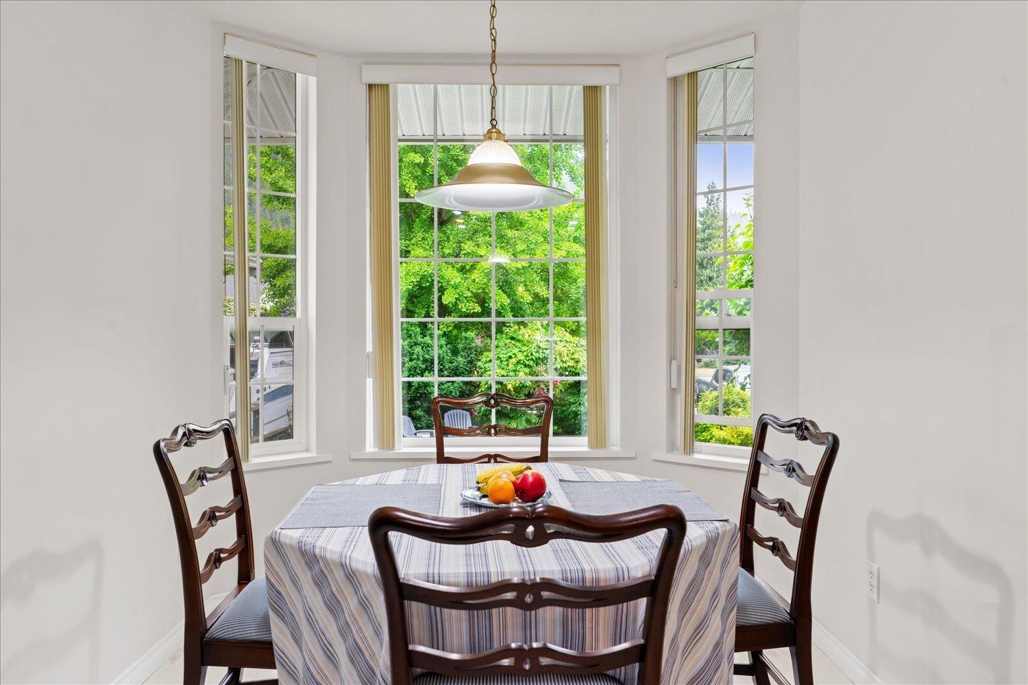 311 MIAMI RIVER DRIVE, Harrison Hot Springs, Harrison Hot Springs