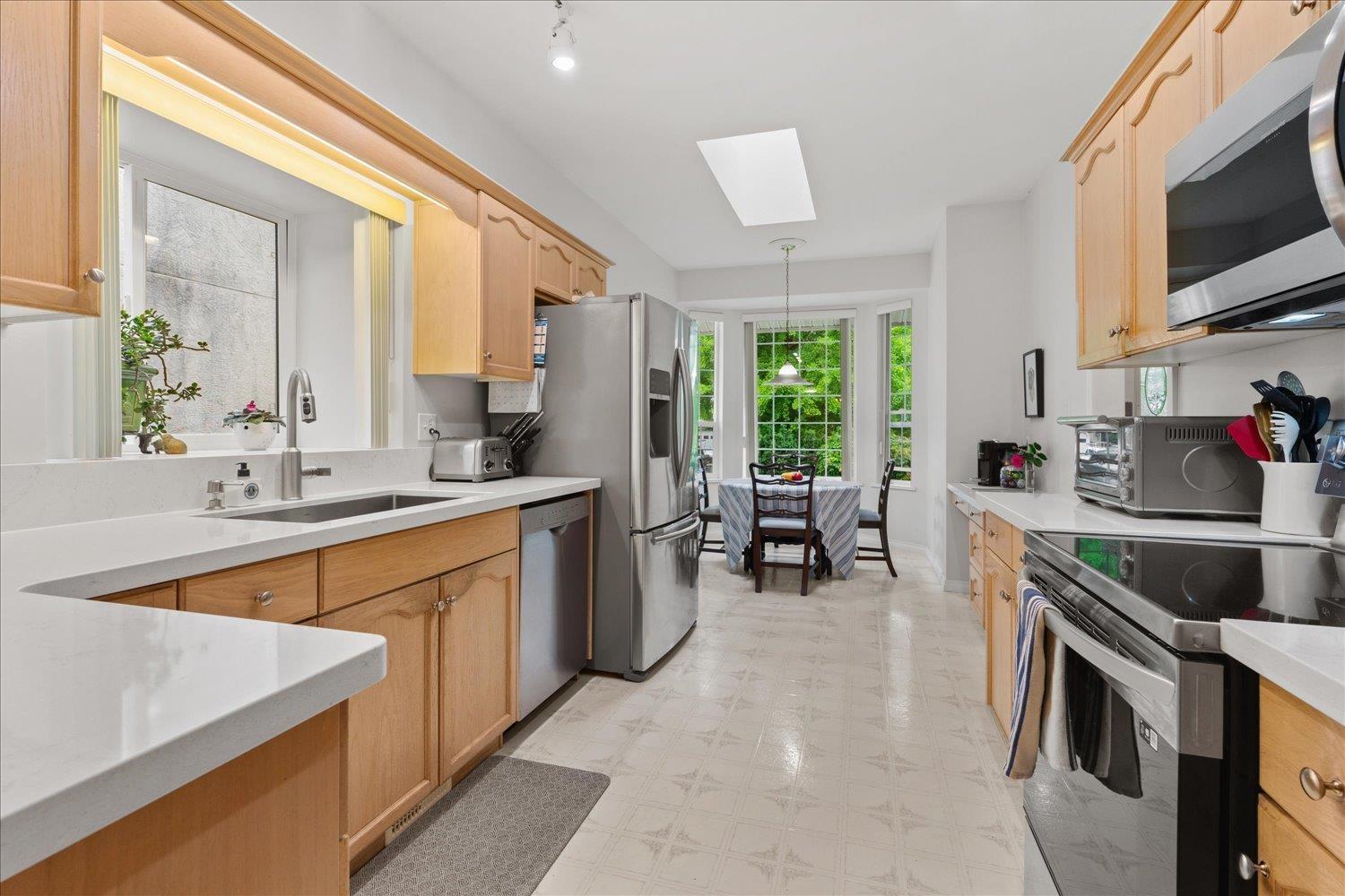 311 MIAMI RIVER DRIVE, Harrison Hot Springs, Harrison Hot Springs