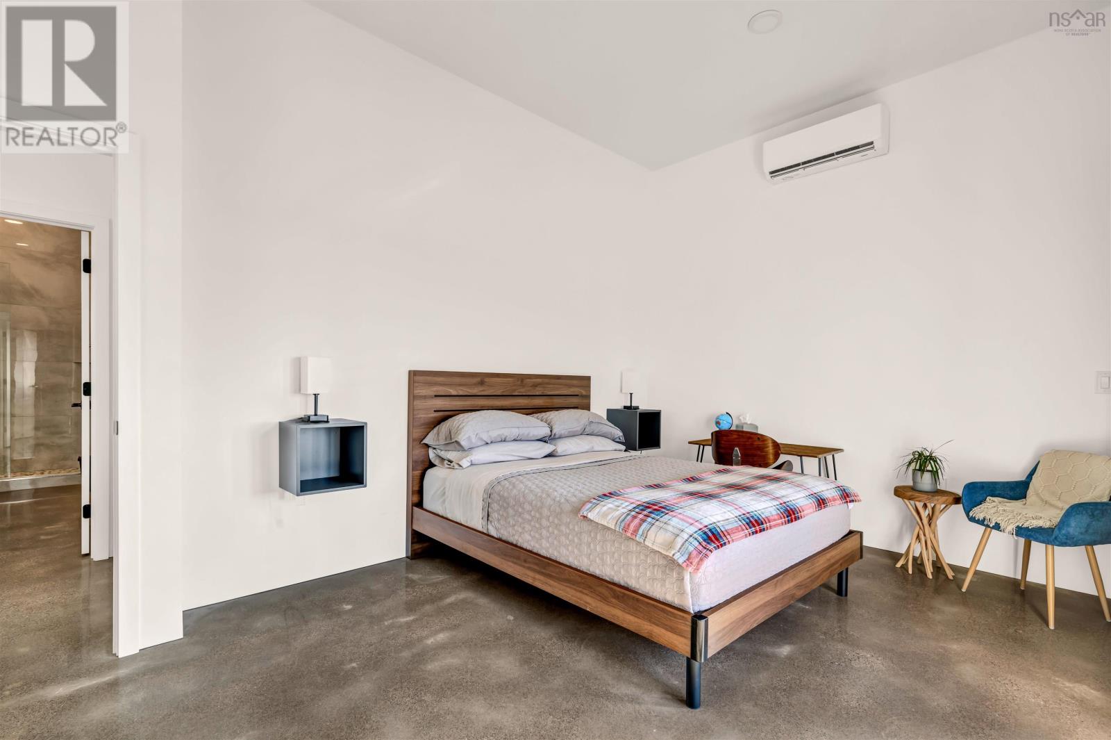 Property 39 of 51 of 55 Northumberland Lane