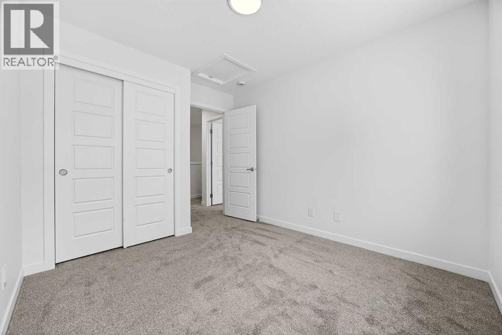 Single Family House for Sale in  Creekside Way SW Pine Creek Calgary 