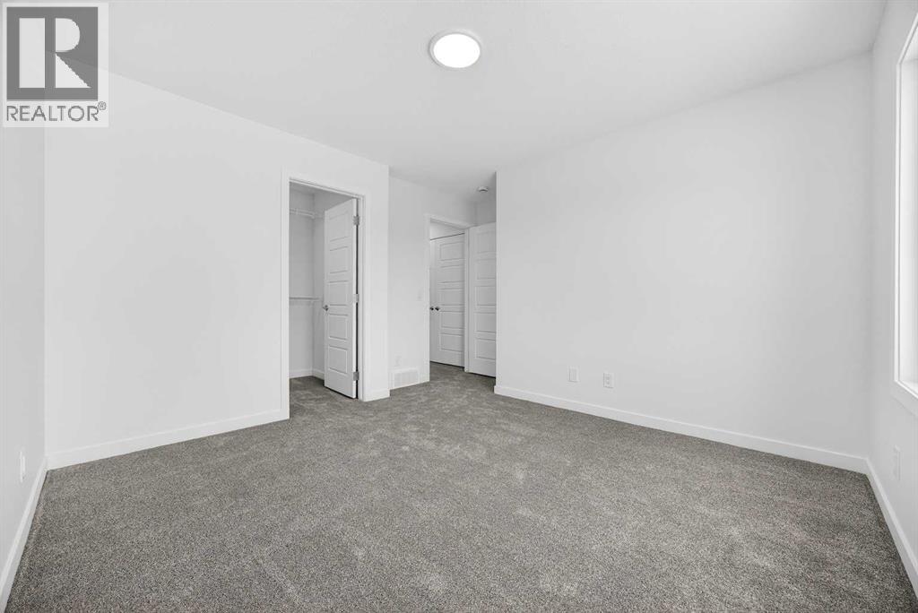 Single Family House for Sale in  Creekside Way SW Pine Creek Calgary 