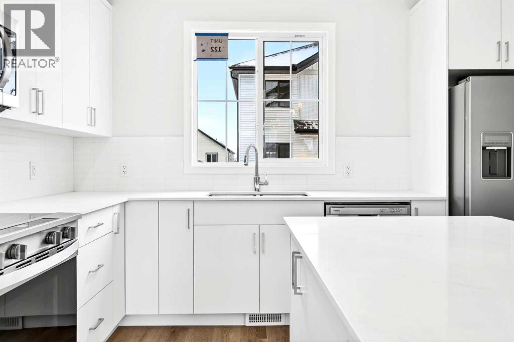 Single Family House for Sale in   Creekside Way SW Pine Creek Calgary 