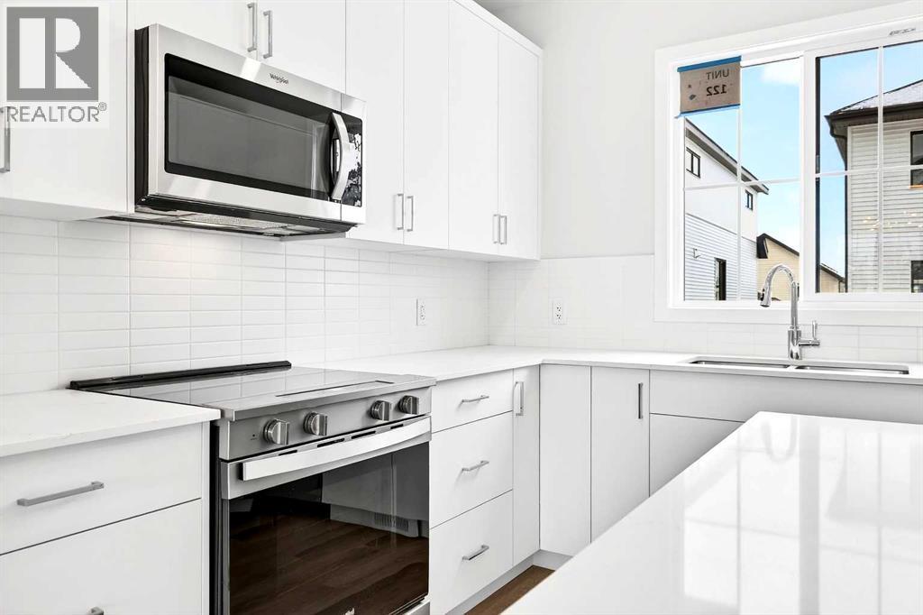 Single Family House for Sale in   Creekside Way SW Pine Creek Calgary 