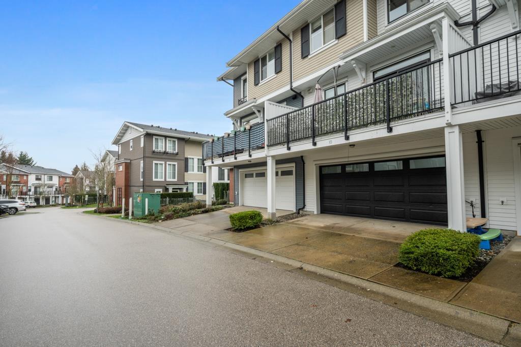 #10-10735 84 Avenue, Delta